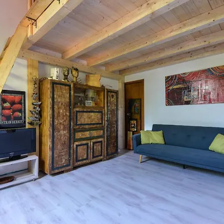 Apartment Lorena Cavo